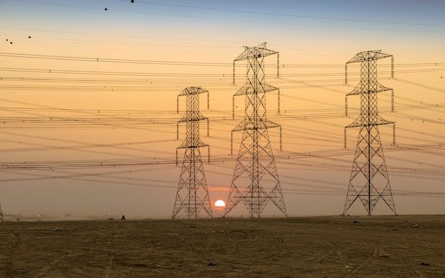 Zijn we ons blauw aan het betalen voor gratis&nbsp;elektriciteit?
